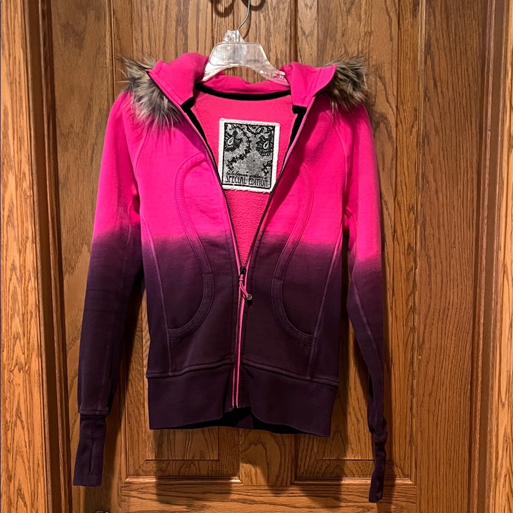Vintage lululemon athletica Pink and Purple Ombre Zip up Jacket
